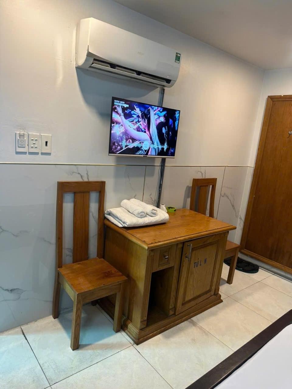 Hotel Anh Phuong II Ho Chi Minh City Exterior photo