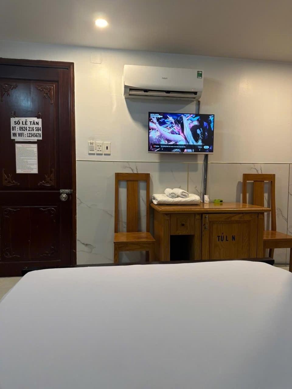 Hotel Anh Phuong II Ho Chi Minh City Exterior photo
